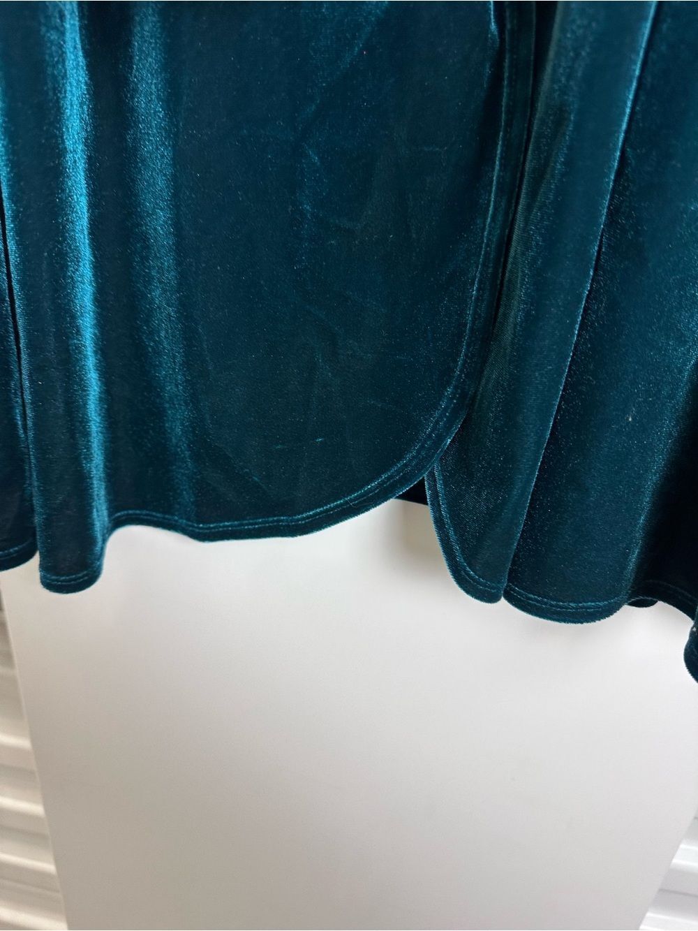 ⭐️Susan Graver Open-Front Velvet Cardigan Sweater - Teal - Picture 6 of 10